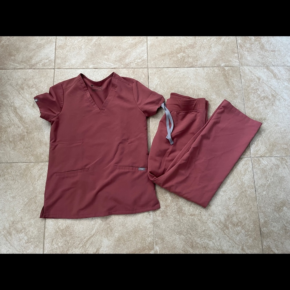 Original Mauve Figs Scrubs Set